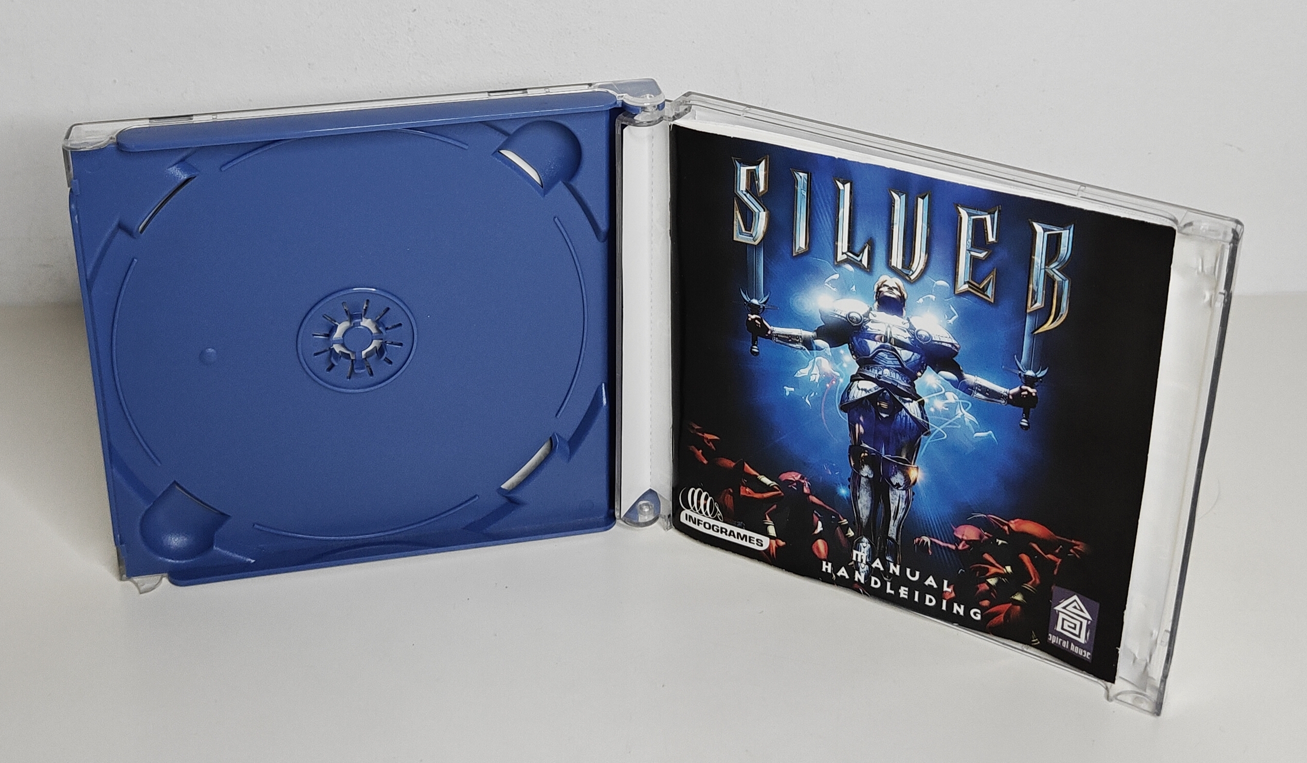 Dreamcast Silver (CIB)