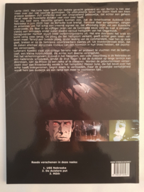 Heiligdom  -  Moth -  deel 3  - sc - 2010