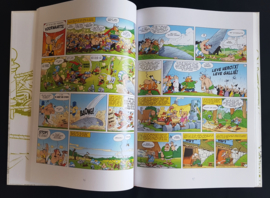 Asterix - De strijd van de Stamhoofden - Grootformaat / linnen rug  - hc - 2019