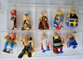 Asterix en Obelix - Kindersurprise Ferrero - Complete set 10x minifigures - Serie B - 2005