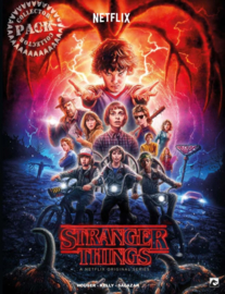 Stranger Things (Netflix) - Collectorspack-2  - Door het vuur / Science Camp - NL -  softcovers (4x) - 2024