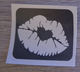 Lips-01