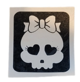 Lady Skull
