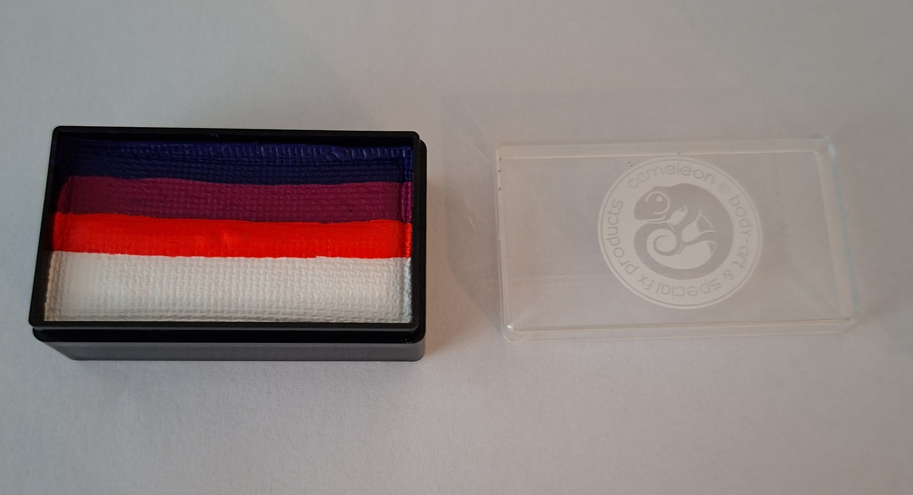 Cameleon Colorblock Purple Parade by Sokkertantes 30 gram