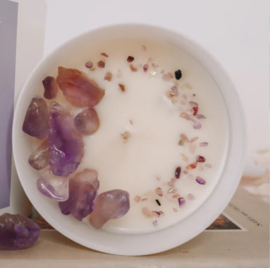 Kaars met amethyst kristallen