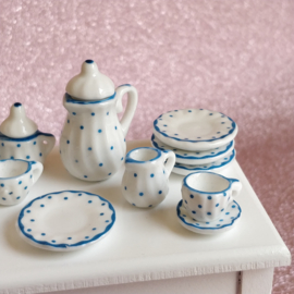 Tea Set - Blue Dot