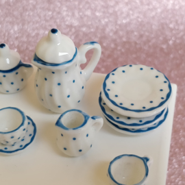 Tea Set - Blue Dot