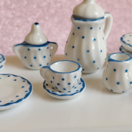 Tea Set - Blue Dot