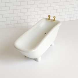 Ceramic Bathtub