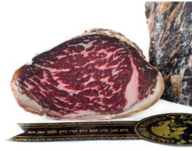Cecina Suprema van Black Angus Koe