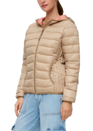 QS  Jas 2138073