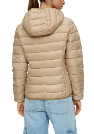 QS  Jas 2138073