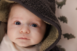 Feetje Bouclé jasje met capuchon - Rawrsome