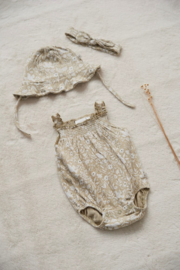 Feetje Zonnehoed crinkle AOP - Let Your Dreams Blossom