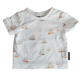 T-shirt boats maat 62/68