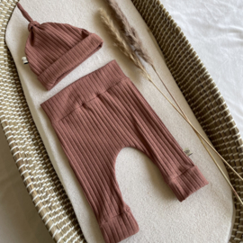Newborn Broekje - Rib Roze