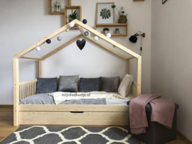 Bedhuisje SARA PLUS met lade