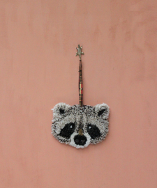 Hanger Rocky Racoon