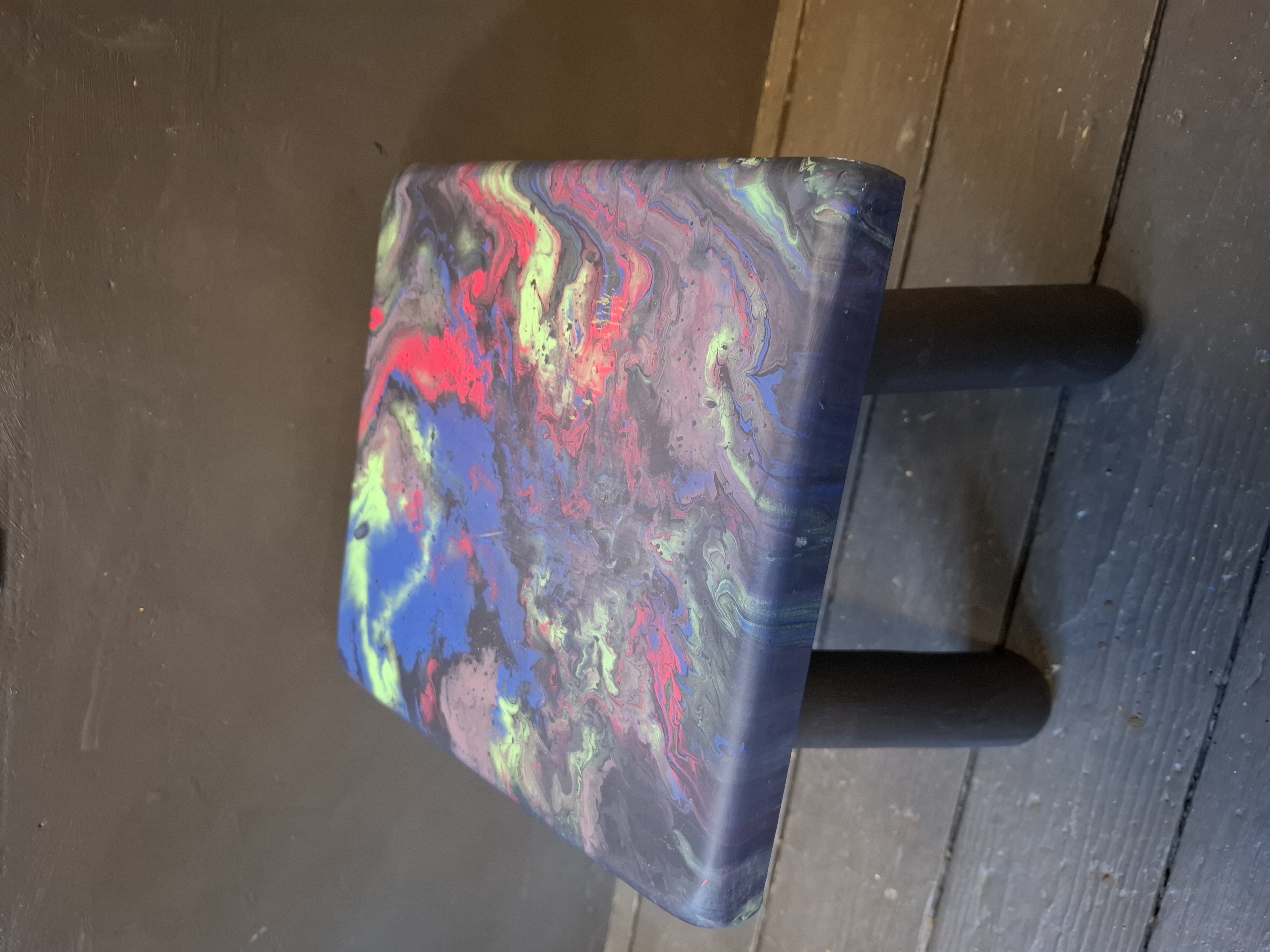 Tafeltje - Krukje Galaxy Pouring