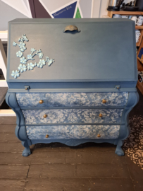 Secretaire 'Blue Cherryblossom'