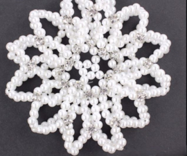 Knotnetje zwart  of wit parels en strass