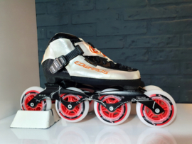 Edwards 4x90 Maat 36