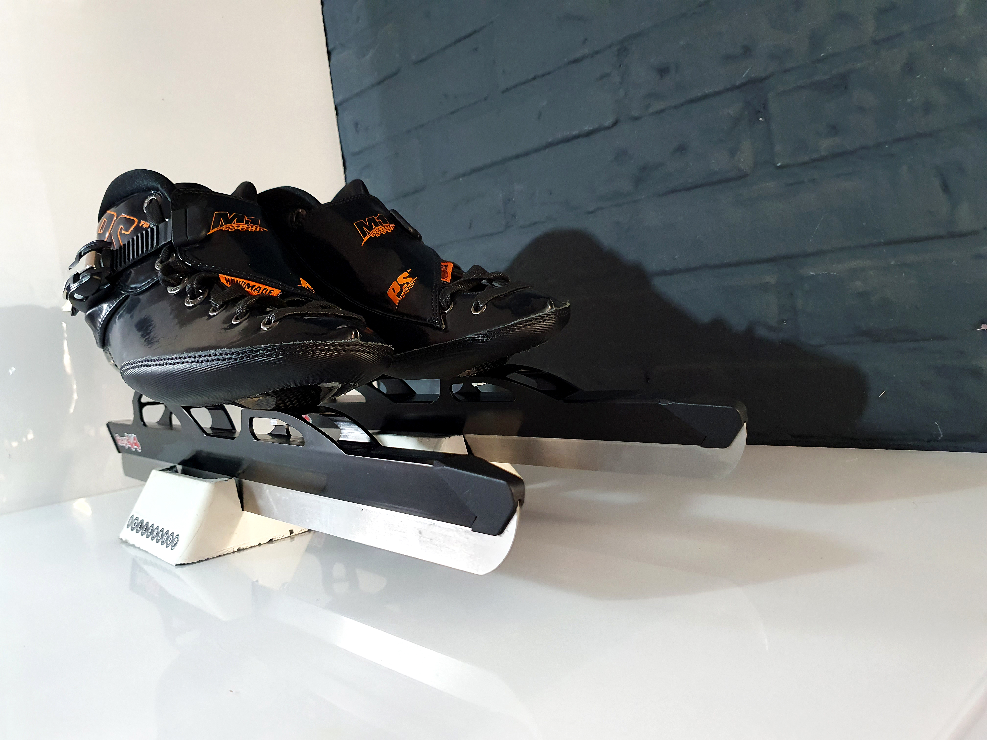 Powerslide M1 V4 Maat 40