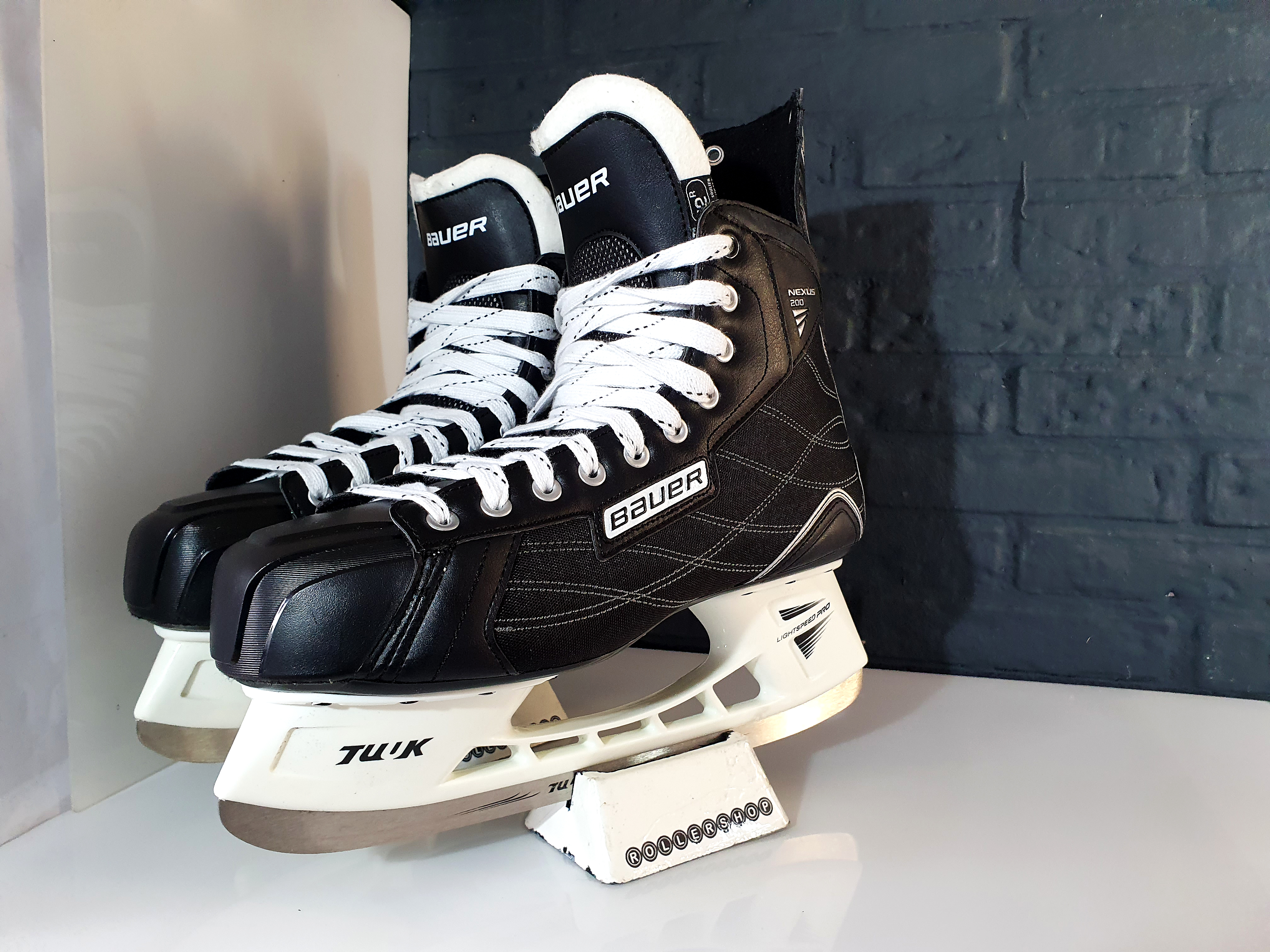 Bauer Nexus 200 Maat 48