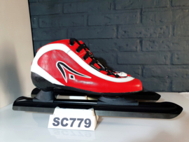 Raps Raven Marathon Maat 38