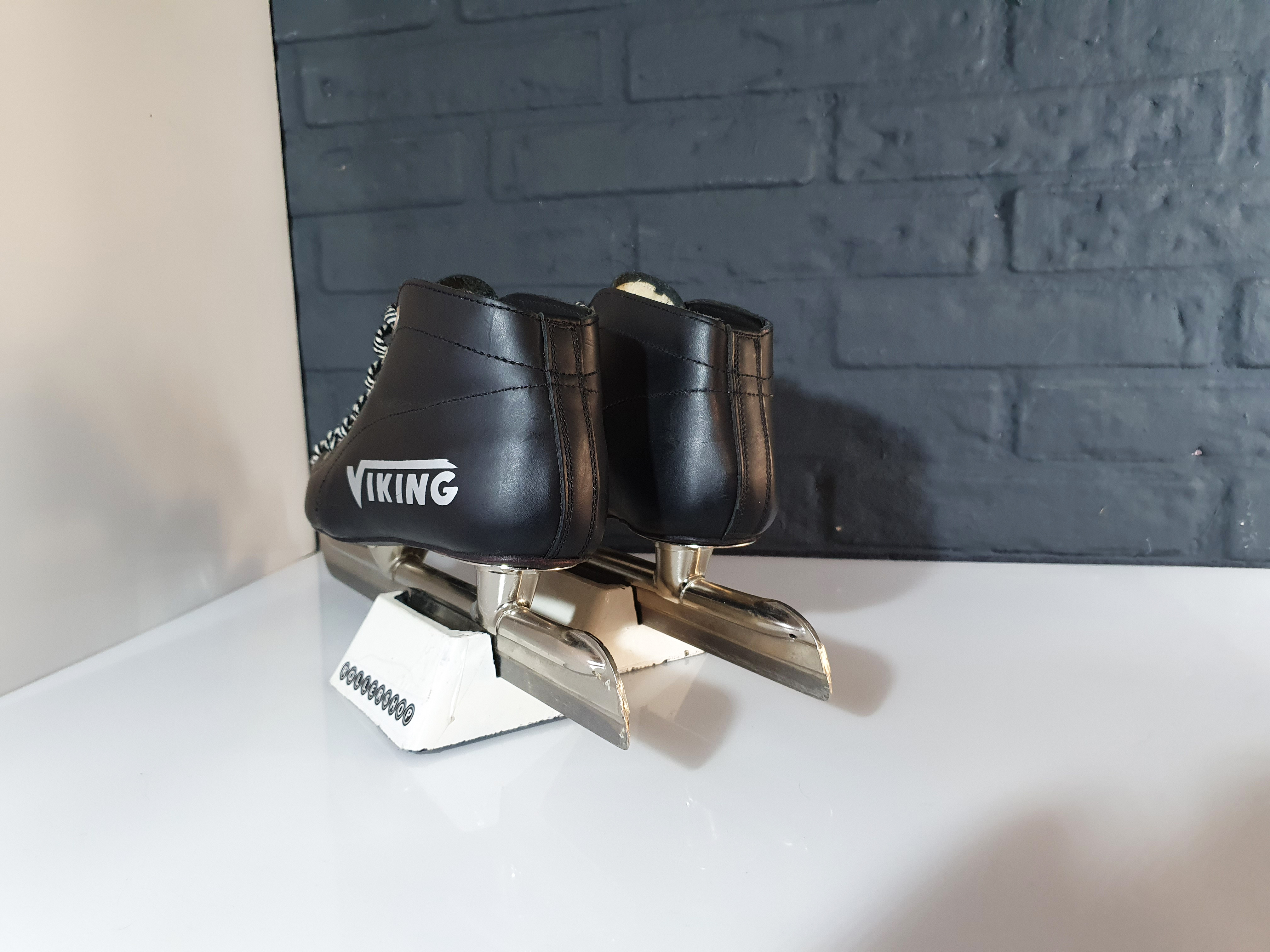 Viking Junior Maat 32
