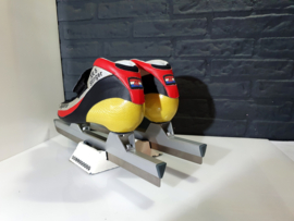 Mogema XR5 Stinger Maat 42