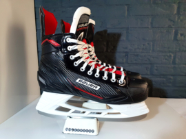 Bauer NSX Maat 48