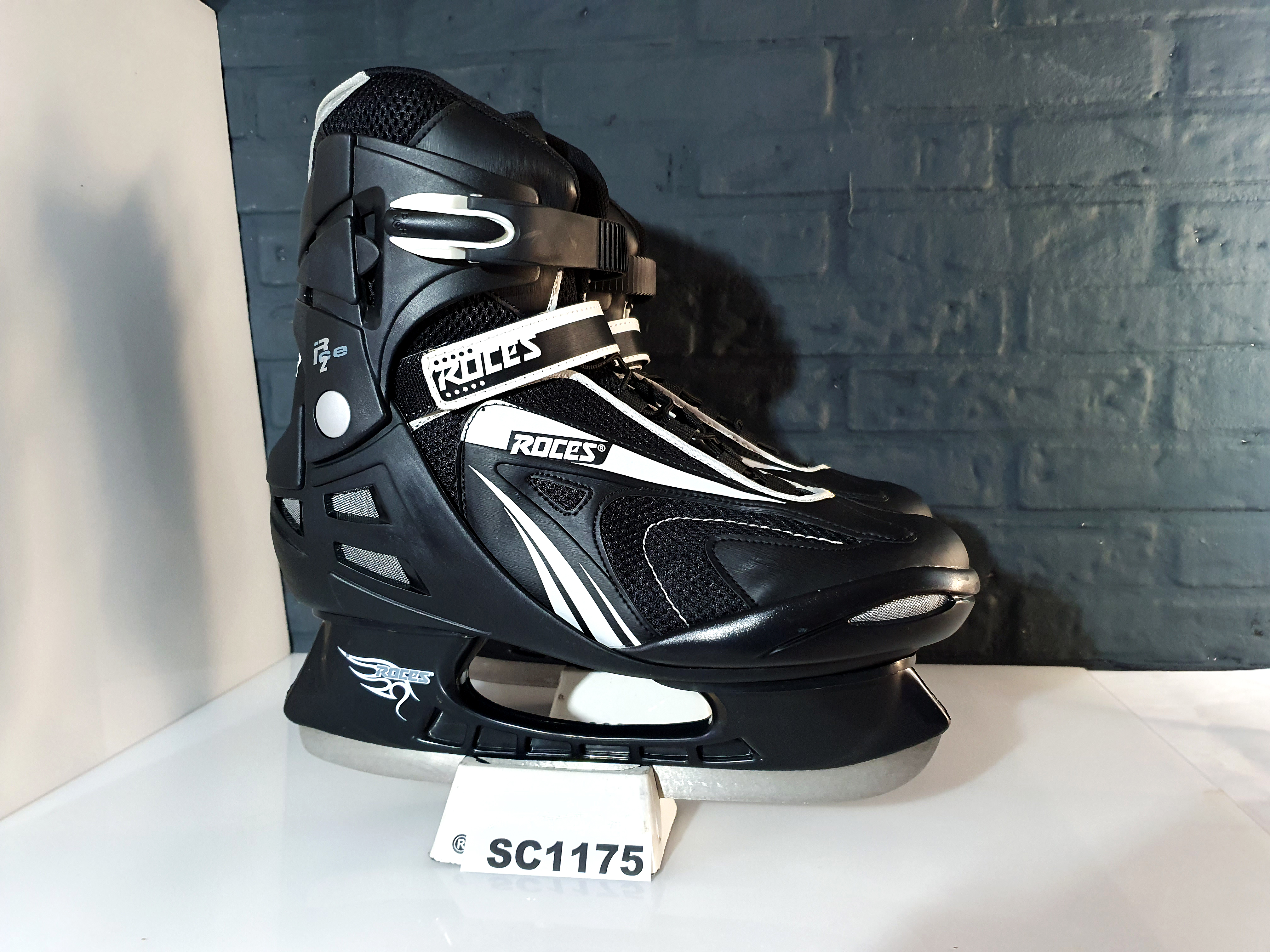 Roces R2 Ice Maat 45