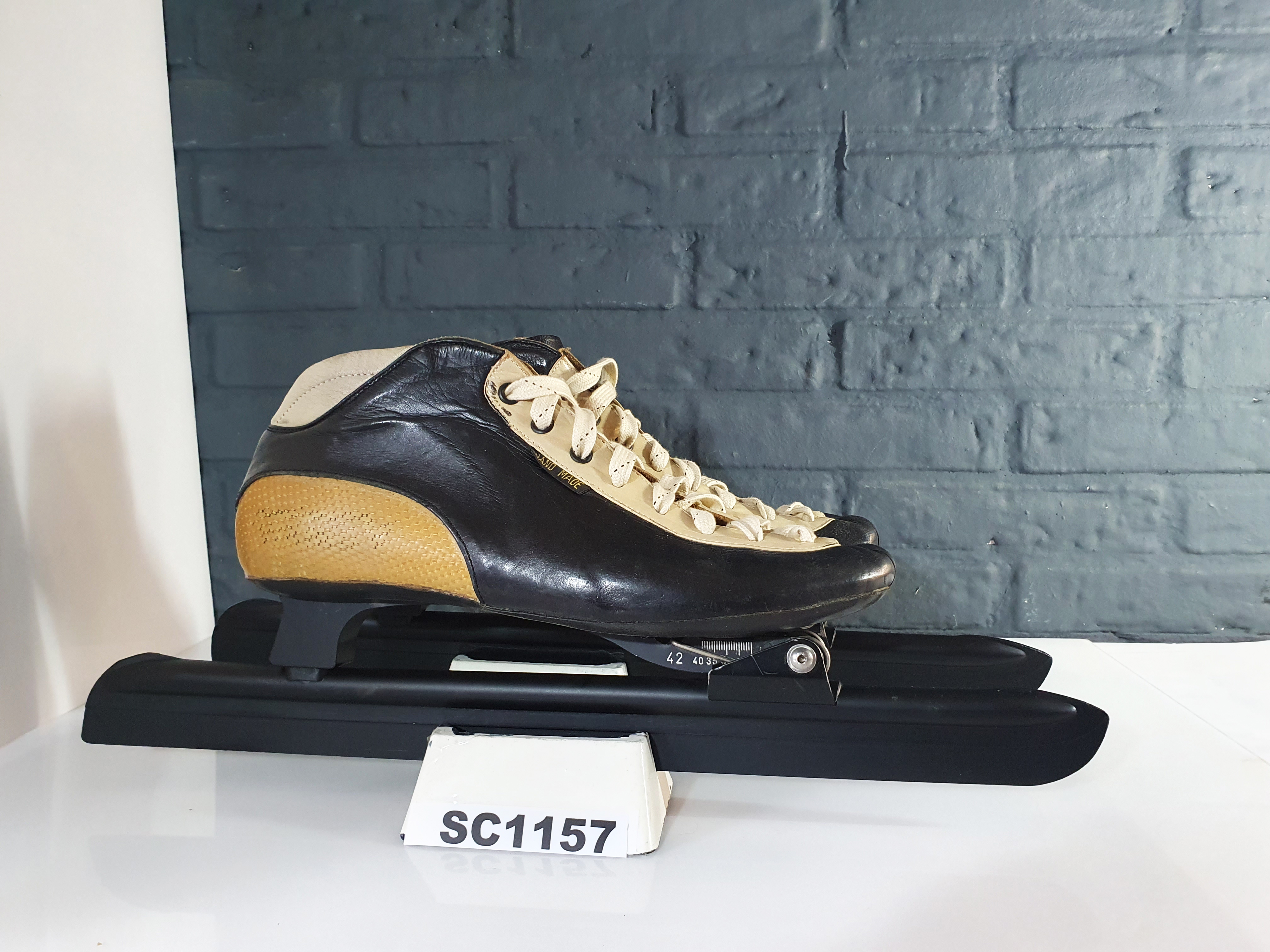 Viking Gold Nagano Klapschaats Maat 42