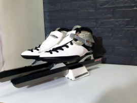 Powerslide M1 V6 Maat 44