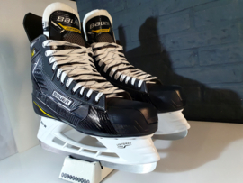 Bauer Supreme M1 Maat 48