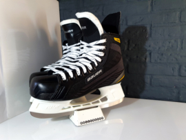 Bauer Supreme 140 Maat 48