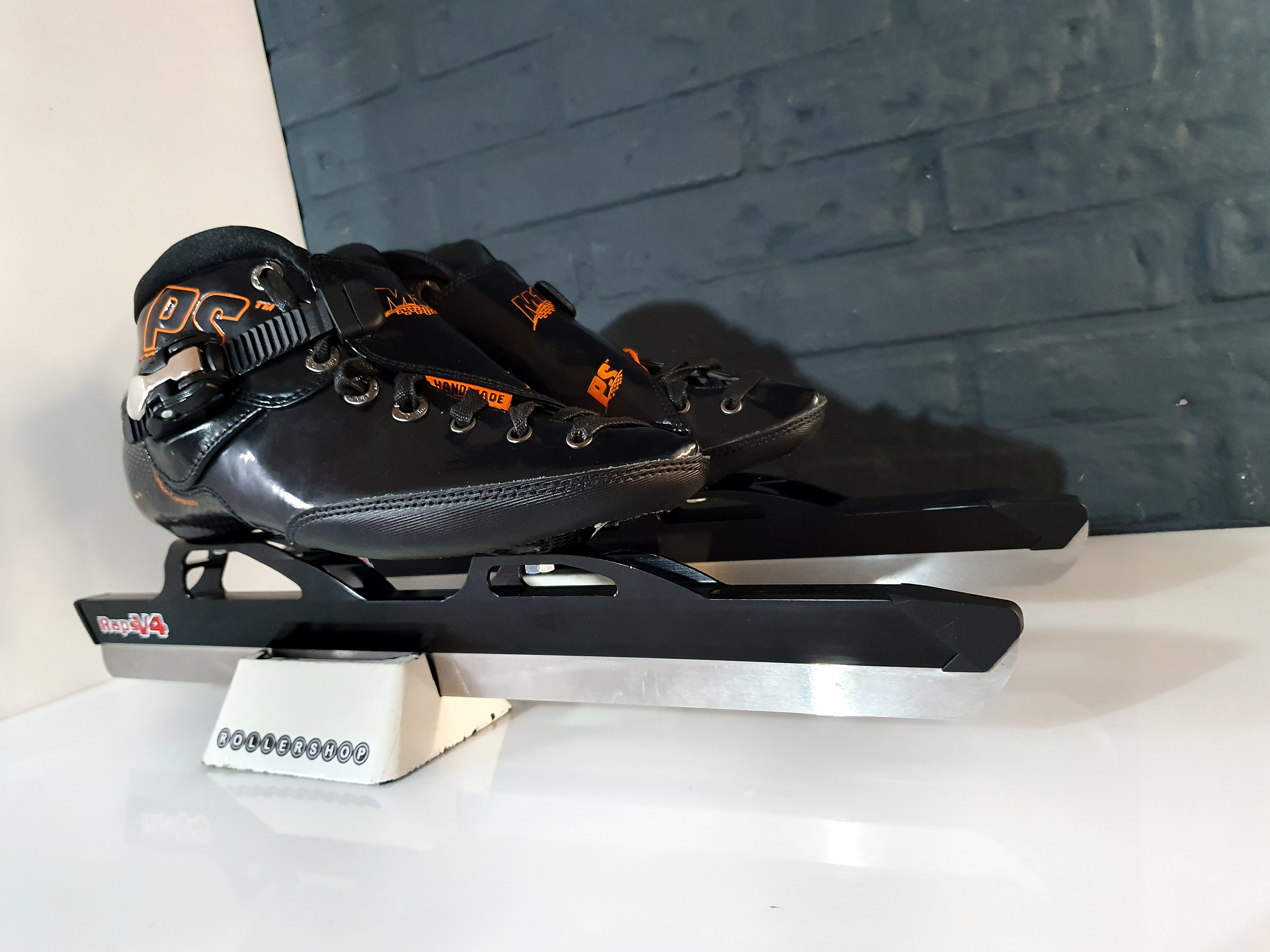 Powerslide M1 V4 Maat 40