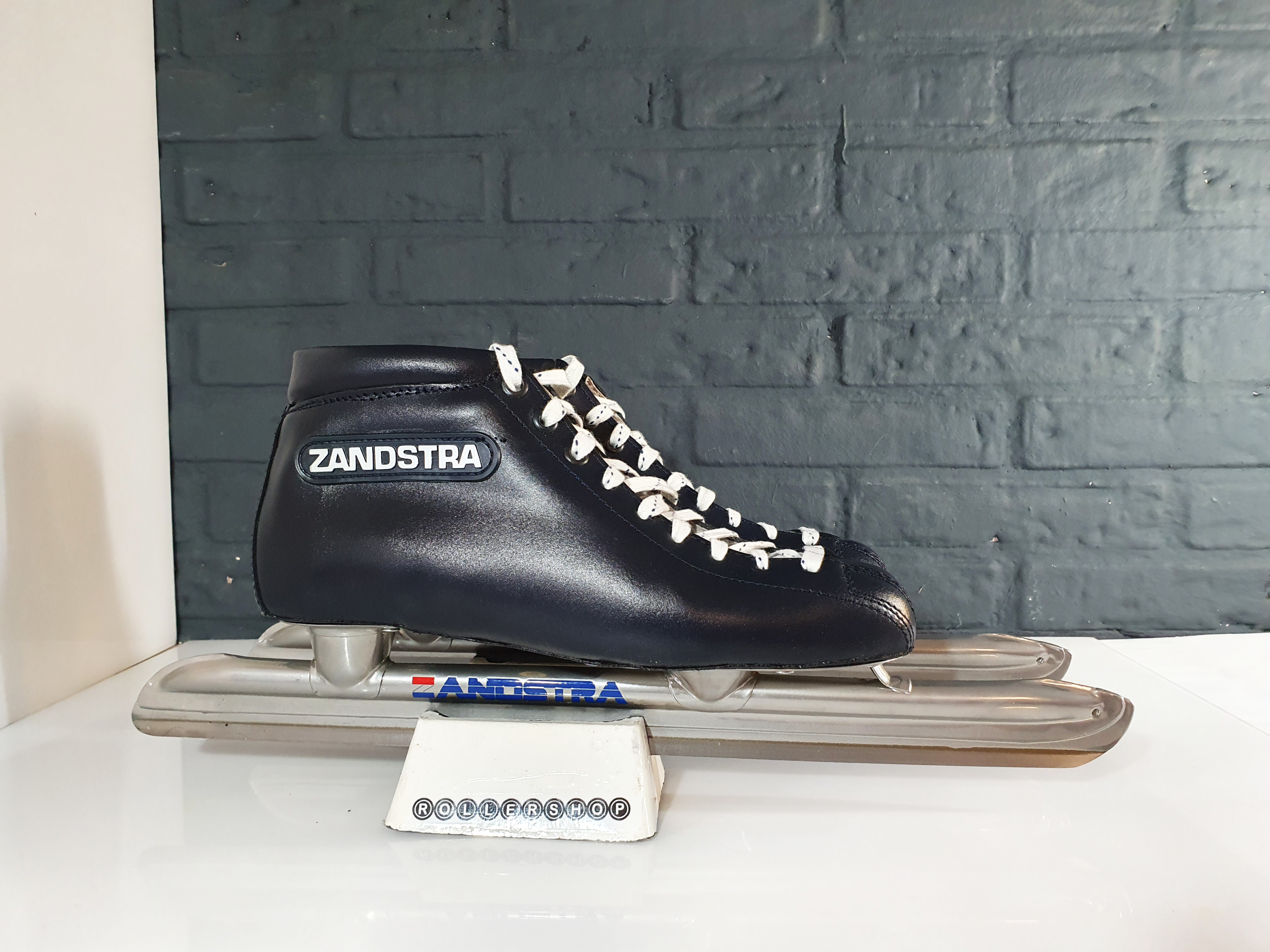 Zandstra 1603L.C. Maat 38