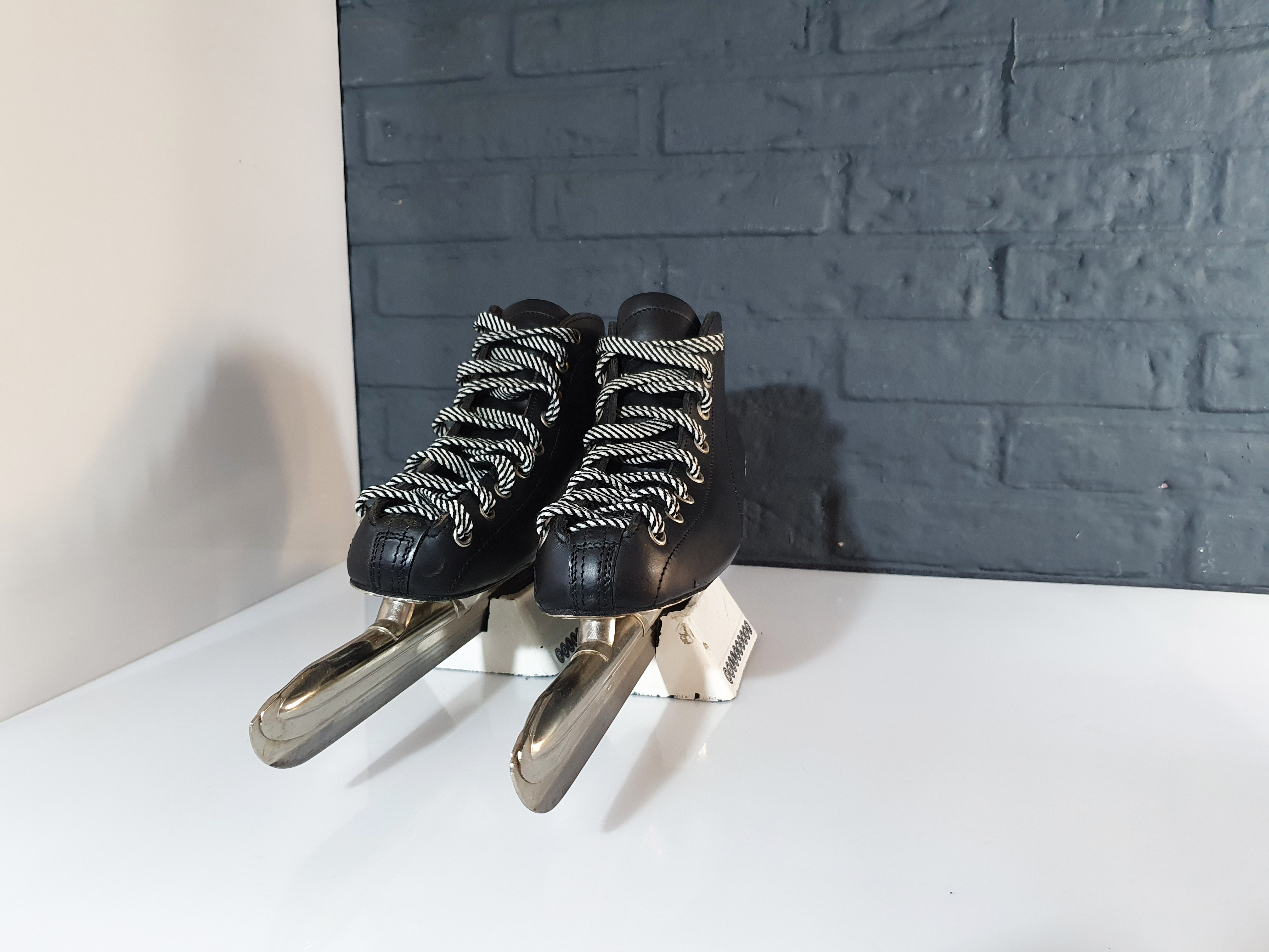Viking Junior Maat 36