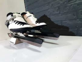 Powerslide M1 V6 Maat 44