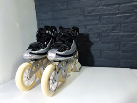 LA Sports Pro 4x110 Maat 45