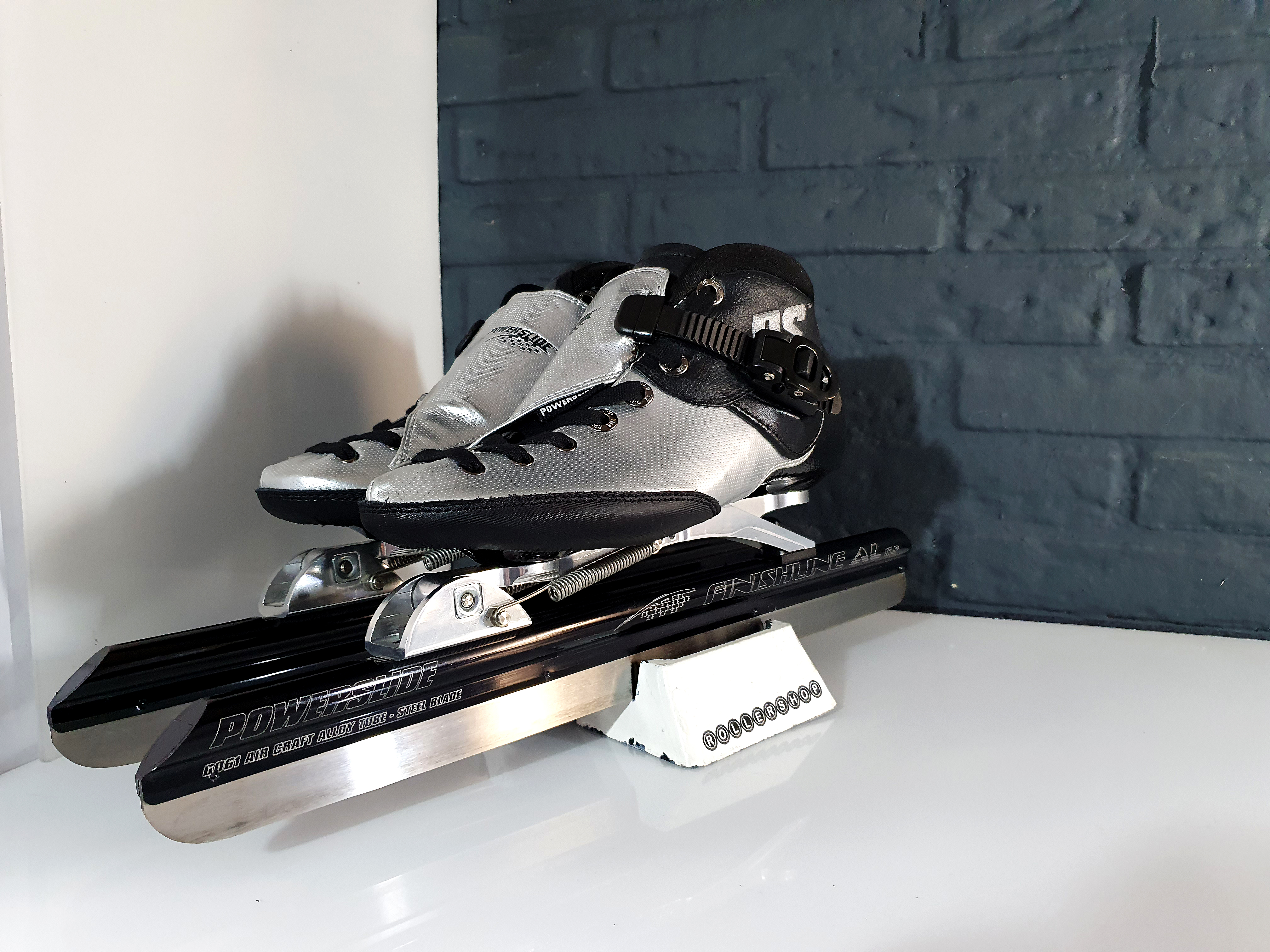 Powerslide M2 FinishLine Klapschaats Maat 39