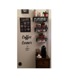 Coffee of Tea Corner met kopje (in lettertype naar keuze)