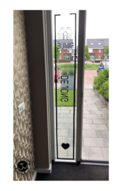 Tekst en afbeelding naar wens (lettertype naar keuze)
