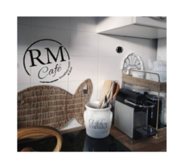 RM Café met 2 gewenste letters en extra tekst