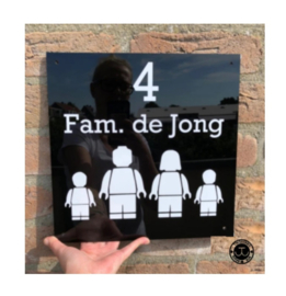 Poppetjes met tekst naar wens (lettertype en poppetjes naar keuze)