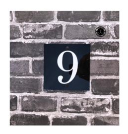 Huisnummer (lettertype naar keuze)