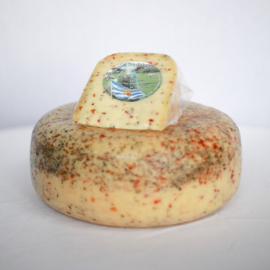 Schapenkaas met Italiaanse kruiden