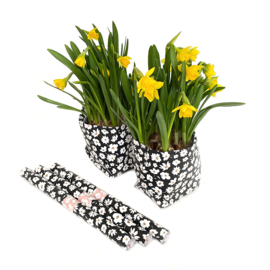 Cadeaupapier 30cm - Flowers on black